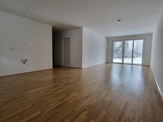 ERSTBEZUG! 3-Zimmer-Wohnung mit Terrasse und Garten, Top 5 - Photo 1