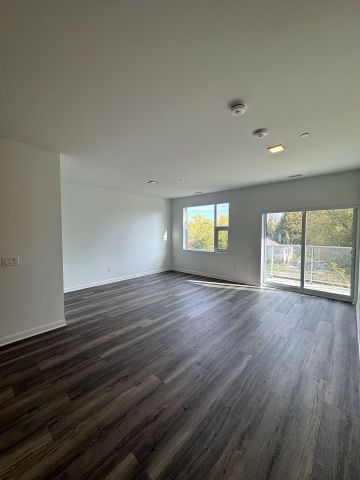 For Lease - 4842 Bank Street Unit# 212, Blossom Park - Airport and Area, Ontario - Photo 4