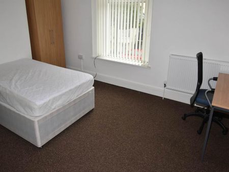 4 bedroom house to rent - Photo 4
