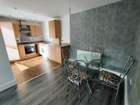 2 bedroom detached house to rent - Photo 4
