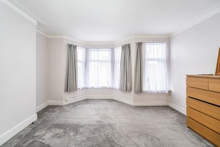 4 bedroom terraced house to rent - Photo 4