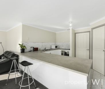 2/152 Blackstone Road - Photo 3