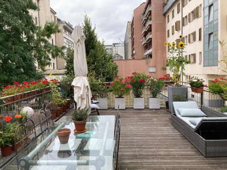 UNIQUE – Beautiful and spacious 5-room apartment with terrace in Pâquis - Foto 5