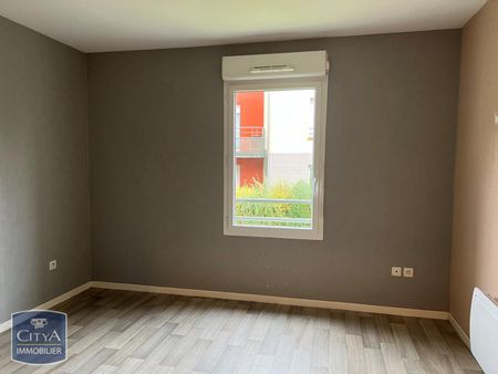 Location Appartement 2 pièces 47m² VENDIN LE VIEIL 62880 - Photo 3