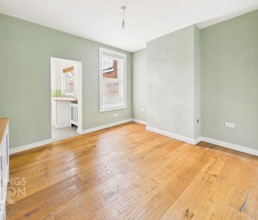 3 bedroom terraced house to rent - Photo 1