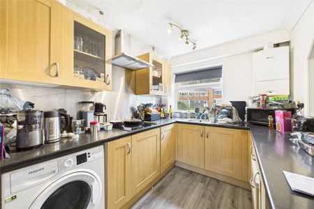 3 bedroom terraced house to rent - Photo 5