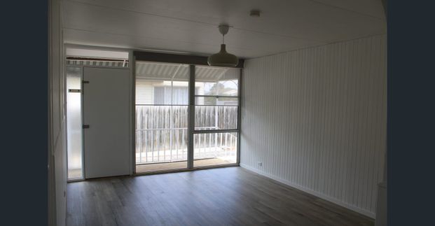 Renovated Three Bedroom in Corio - Photo 1