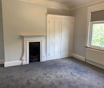 Vicarage Road, Watford - Photo 1