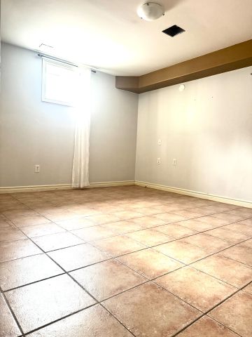 For Lease - 31 Moraine Drive, Vaughan, Ontario - Photo 4