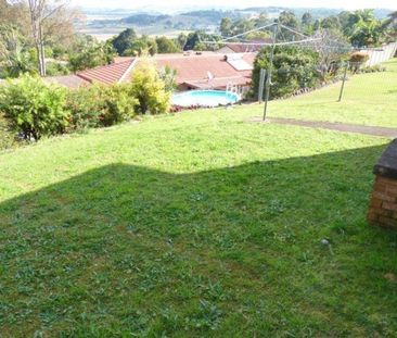 2 BEDROOM DUPLEX + LARGE RUMPUS - Photo 3