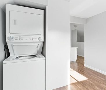 For Lease - 2 WINDSOR Street Unit# 2, Hamilton, Ontario - Photo 6