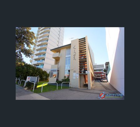 209/106 Terrace Road, Perth, WA 6000 - Photo 4