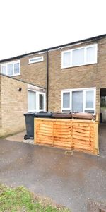 Ely Close, Stevenage, SG1 - Photo 4