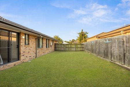 4 Steamview Court, Burpengary QLD 4505 - House For Rent | Domain - Photo 2