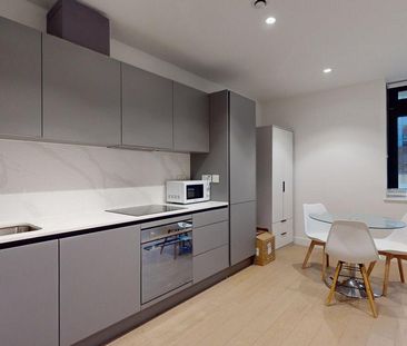 Studio to rent - Photo 1