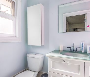 6454 109 Street #UPPER, Delta, BC V4E1H3 - Photo 2