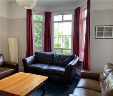 7 Bedroom Semi Detached To Let - Photo 2