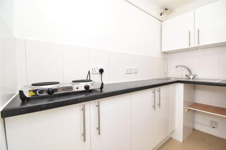 Studio to rent - Photo 4