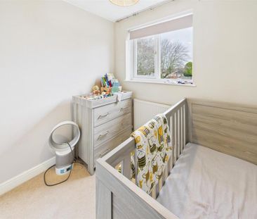 3 bedroom semi-detached house to rent - Photo 5