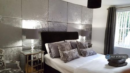 1 bedroom flat to rent - Photo 3