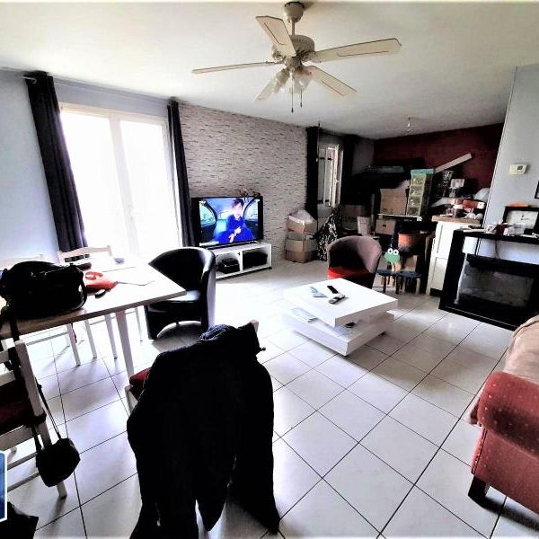 Location Maison 3 pièces 70m² MIGNE AUXANCES 86440 - Photo 1