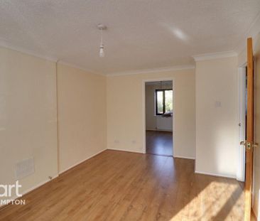 4 bedroom detached house to rent - Photo 1