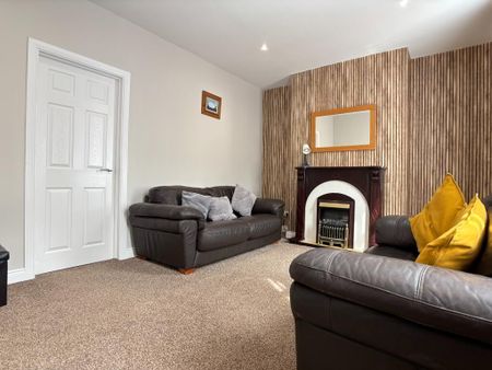 70 Union Street, Lurgan, BT66 8ED - Photo 3