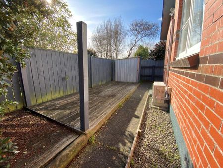 Clouston Park Living - Photo 4