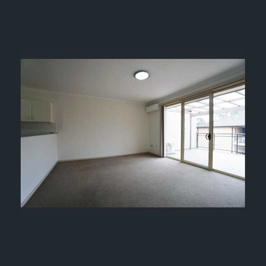 Modern Unit - Photo 1