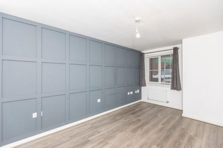 2 bedroom House To Let - Photo 2