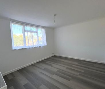2 bedroom detached house to rent - Photo 3