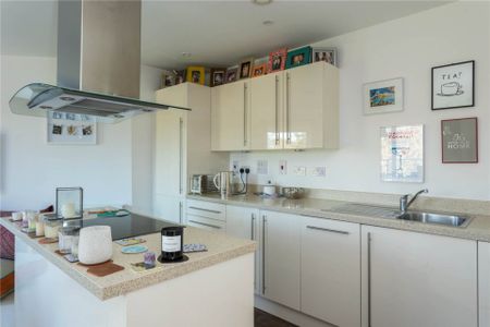 Dickinson House, Hemel Hempstead, HP3 - Photo 4