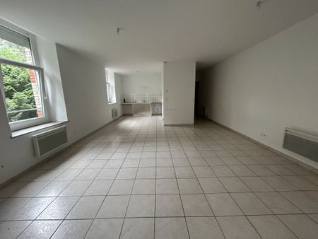 Location Appartement 2 pièces 50 m2 à Saint-Dié-des-Vosges - Photo 2