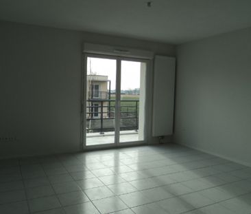 Location Appartement 2 pièces 42m² - Photo 3