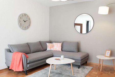 Zentrumsnahe 2- Zimmerwohnung mit Aufzug - Photo 2