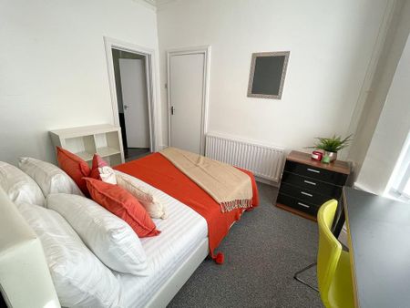 4 bedroom house to rent - Photo 3