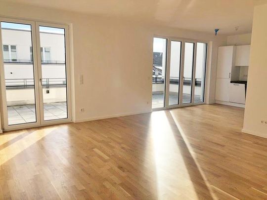 Luxeriöses Penthouse in Offenbach – gehobene Ausstattung & Dachterrasse - Foto 1