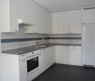 3.5 Zimmer, 106 m², 4. Stock - Photo 3