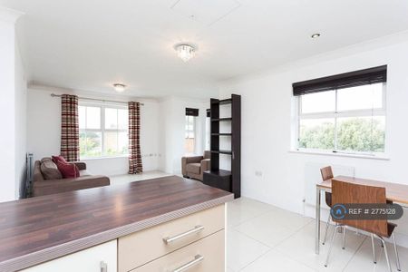 2 bedroom flat to rent - Photo 3