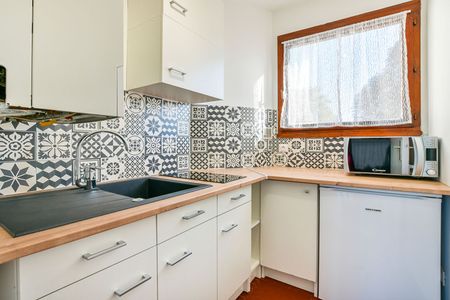 Location Appartement 1 pièce 24m² - Photo 4