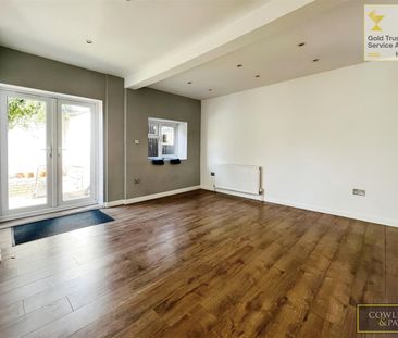 Runwell Road, Wickford, Essex - Photo 1