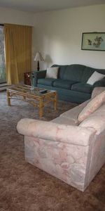 Fully Furnished condos in Duncan - Photo 4