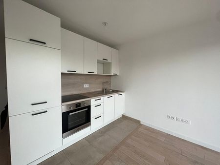Location Appartement 2 pièces 38m² - Photo 3