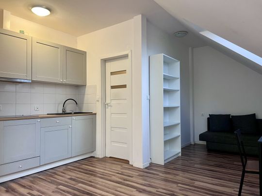 Bezczynszowe mieszkanie w Markach - Фото 1