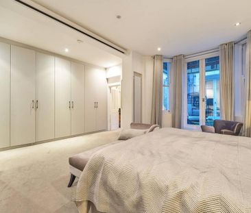 3 bedroom flat to rent - Photo 6