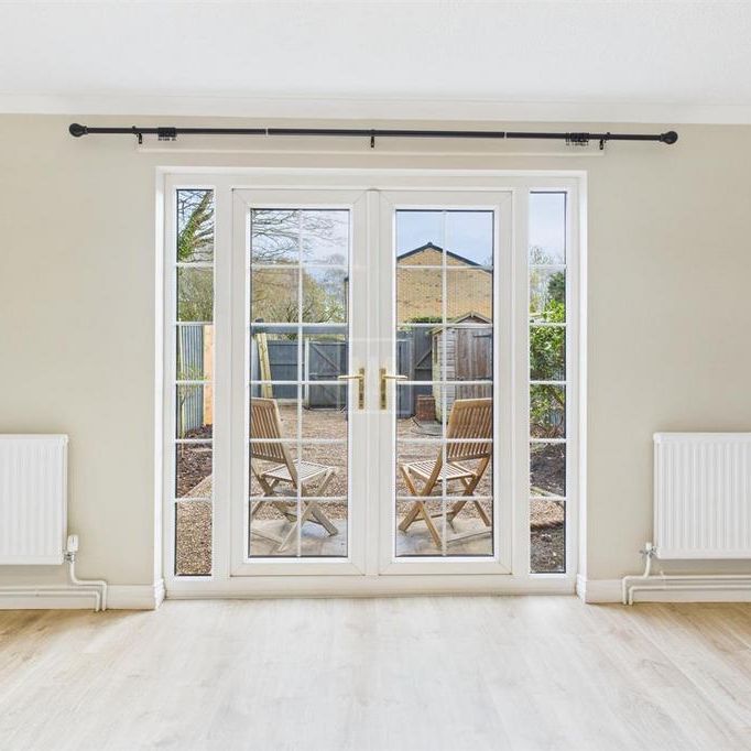 3 bedroom terraced house to rent - Photo 1