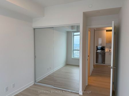 For Lease - 30 Upper Mall Way Unit# A3010, Vaughan, Ontario - Photo 3