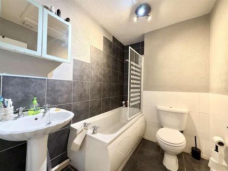 Caroline Place, Prenton, CH43 - Photo 5