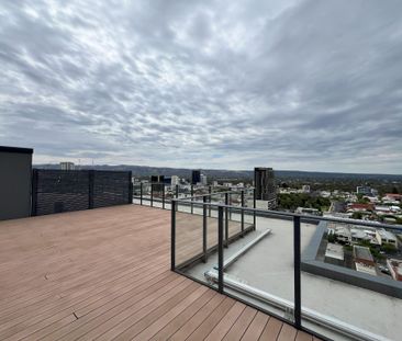 Fully Furnished Penthouse Apartment - Breathtaking Views & Your Own... - Photo 5