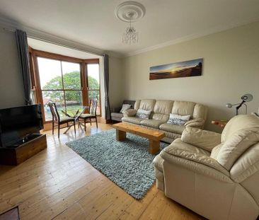 3 bedroom maisonette to rent - Photo 2